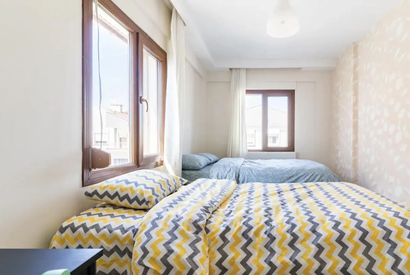 Comfortable Villa With Garden In “Urla Iskele”